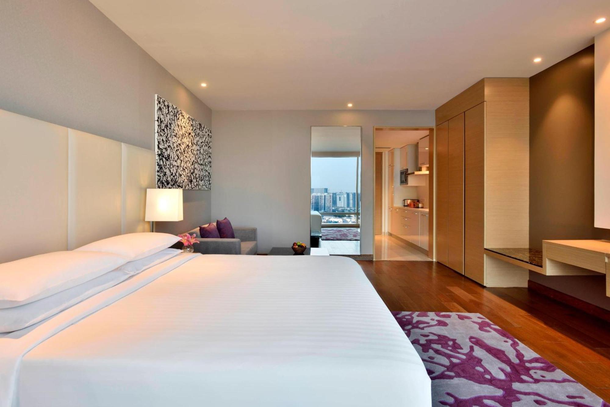 Marriott Executive Apartments Hyderabad Ngoại thất bức ảnh
